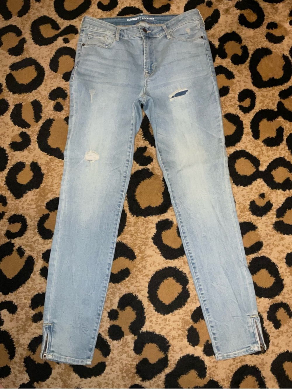 Old Navy Light Blue Skinny Jeans with Ankle Zips